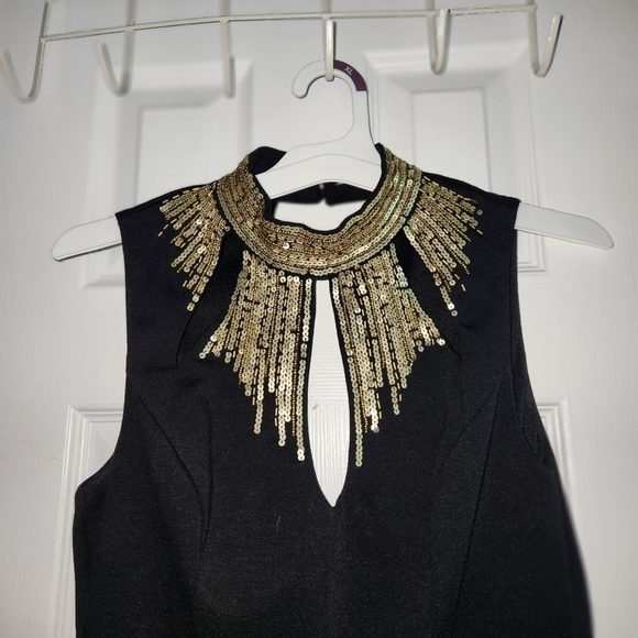 ARK & Co. Black and Gold Beaded Romper size Small Back cut out Super Sexy - Picture 5 of 6